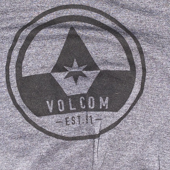 Volcom tees - Picture 2 of 9
